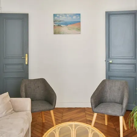 Appartamento Haussman Et Son Balcon - Welkeys Parigi